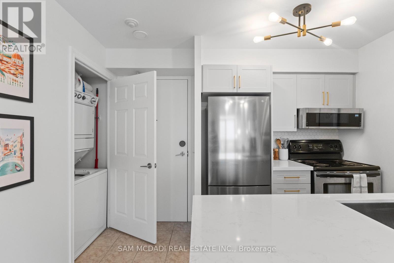 908 - 2365 Central Park Drive, Oakville, Ontario  L6H 0C7 - Photo 10 - W12990340