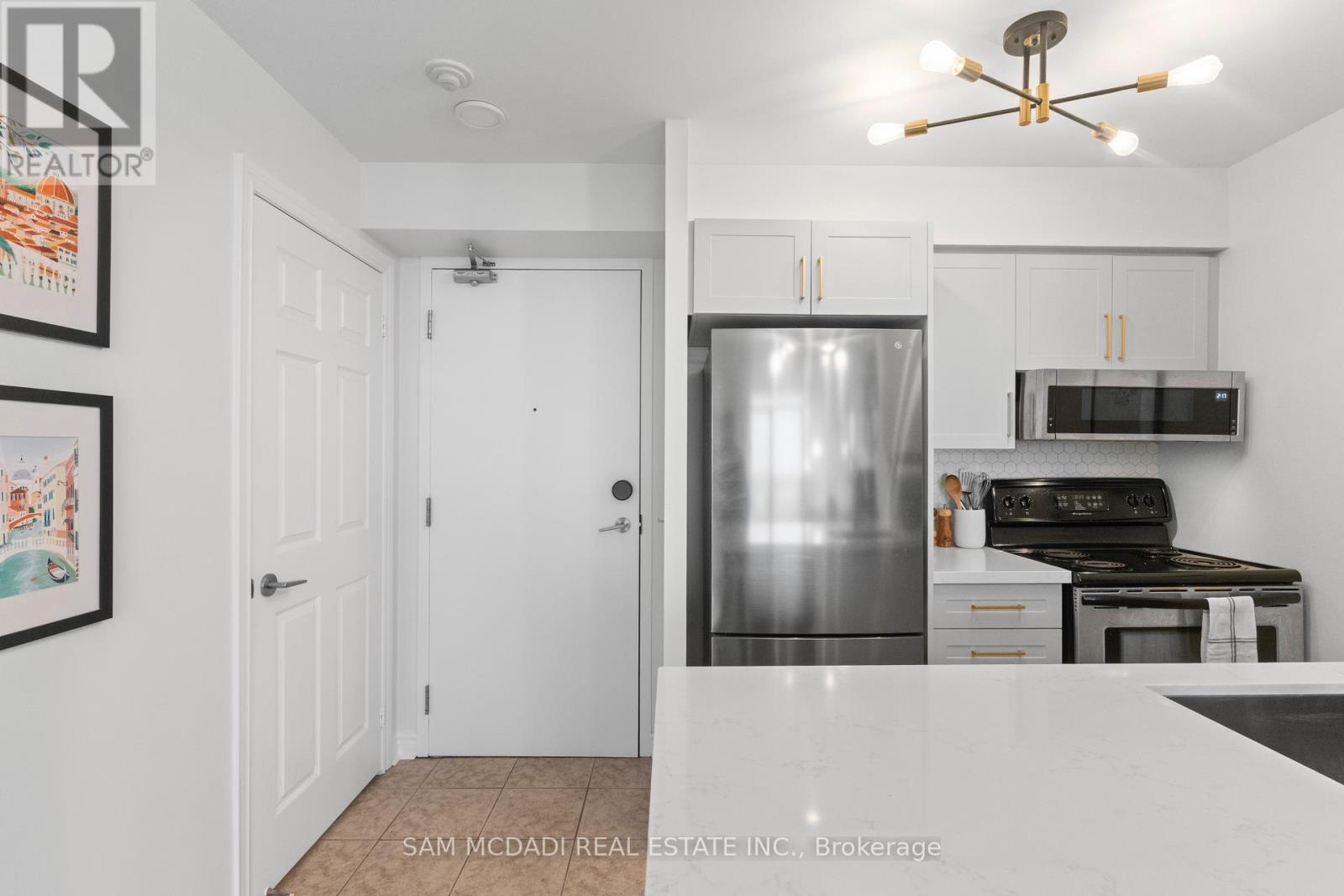 908 - 2365 Central Park Drive, Oakville, Ontario  L6H 0C7 - Photo 9 - W12990340