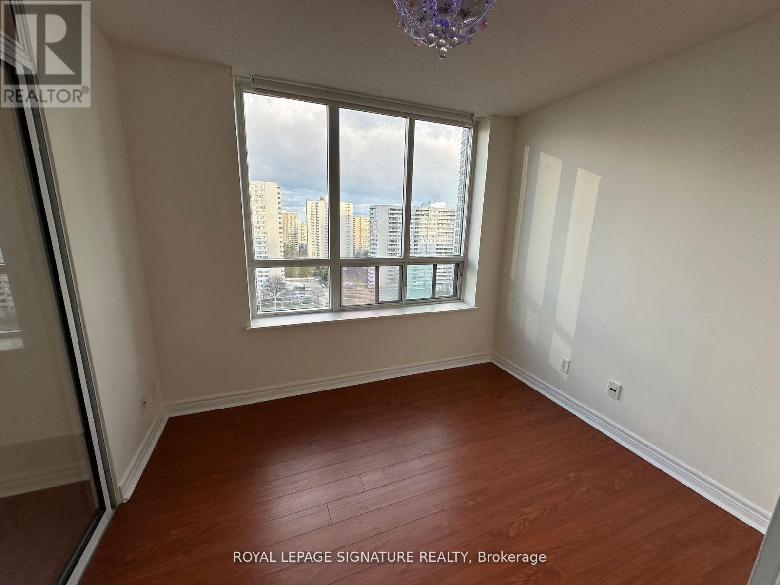 1803 - 156 Enfield Place, Mississauga, Ontario  L5B 4L8 - Photo 26 - W12990344