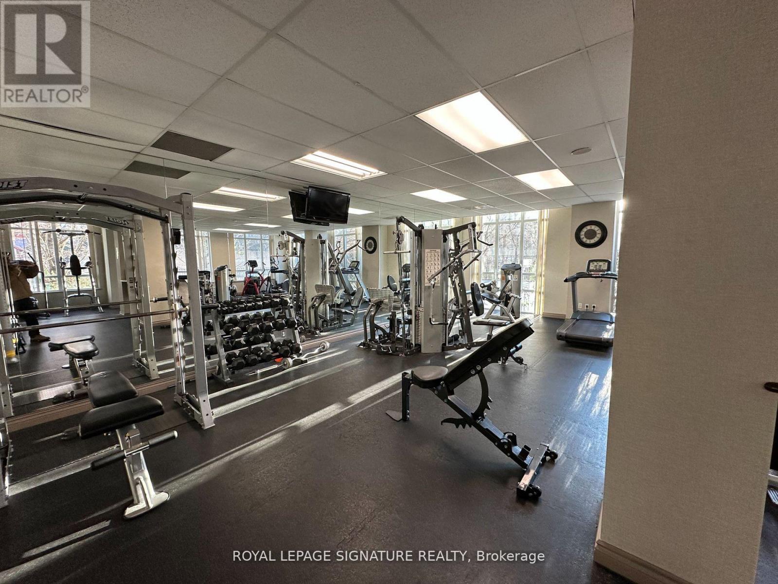 1803 - 156 Enfield Place, Mississauga, Ontario  L5B 4L8 - Photo 34 - W12990344