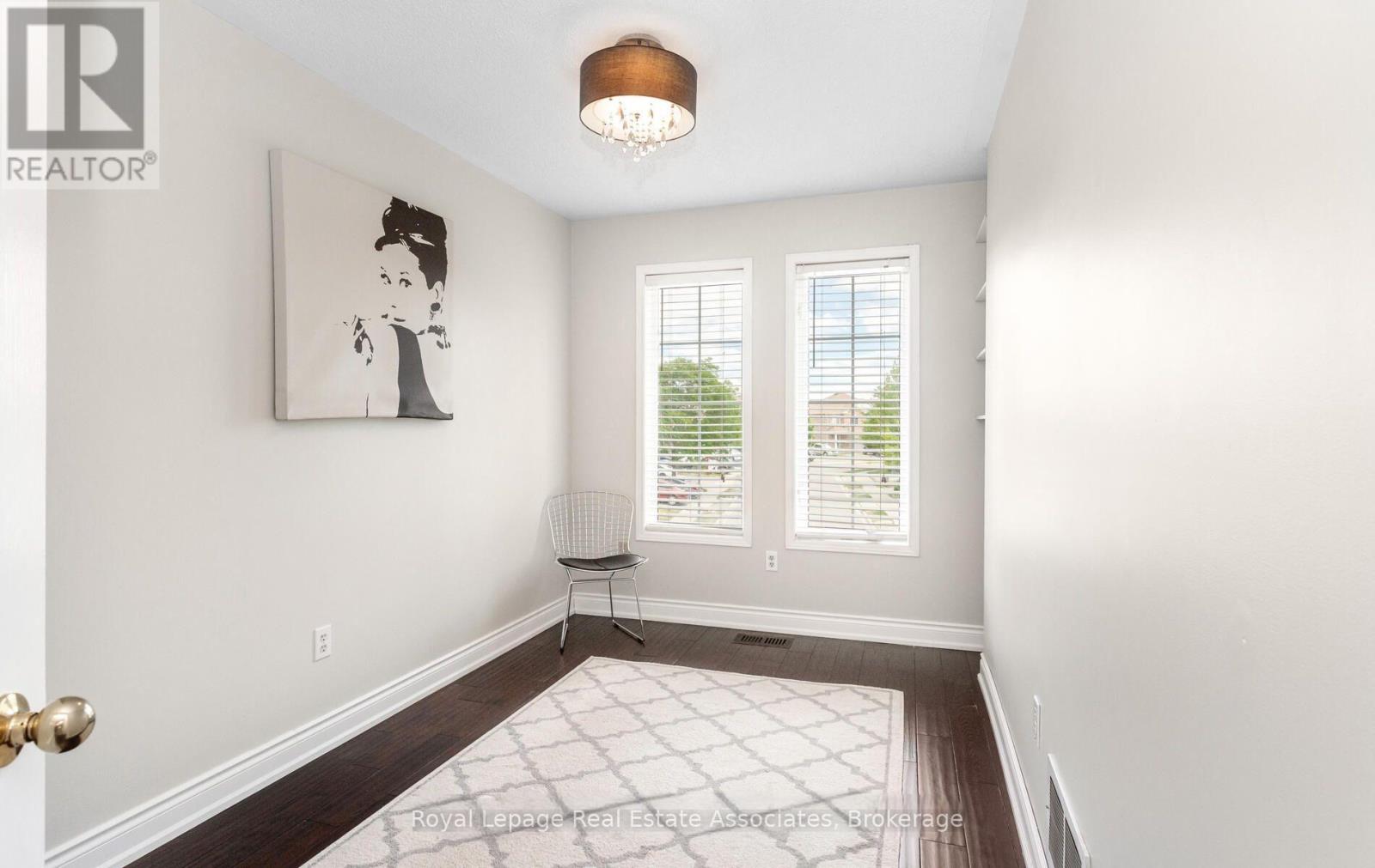 Upper - 116 Lake Louise Drive, Brampton, Ontario  L6X 4Z8 - Photo 13 - W12990390