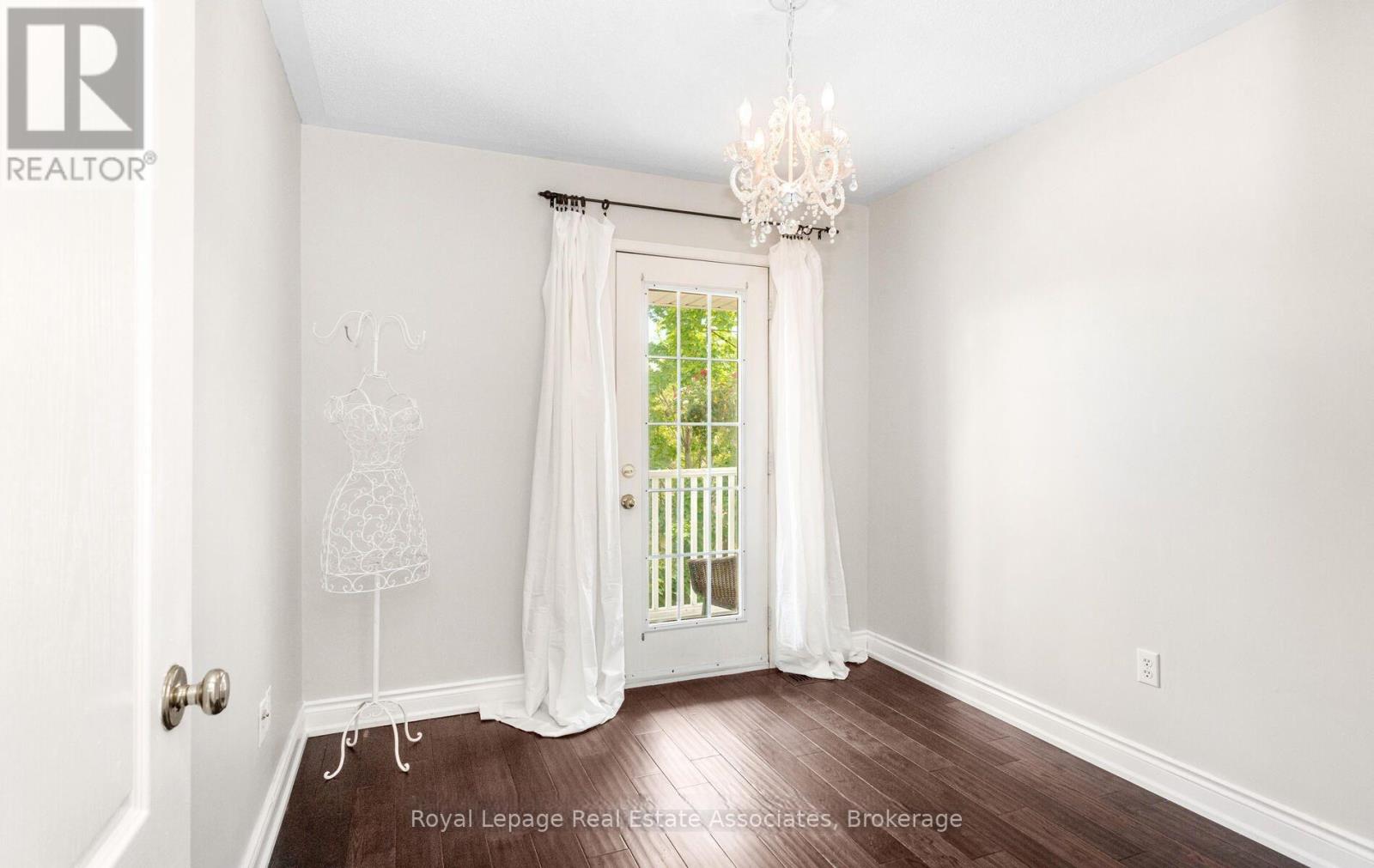 Upper - 116 Lake Louise Drive, Brampton, Ontario  L6X 4Z8 - Photo 14 - W12990390