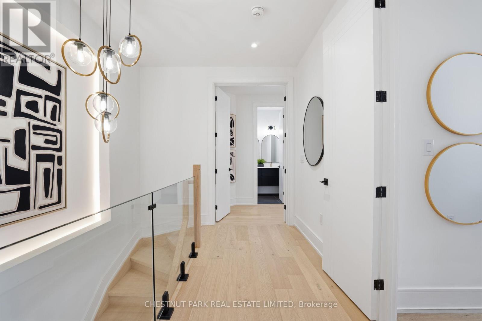 86 Edgecroft Road, Toronto, Ontario  M8Z 2C3 - Photo 22 - W12990396