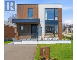 86 EDGECROFT ROAD, Toronto, Ontario