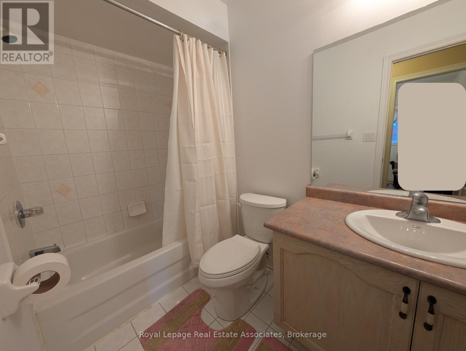 122 Pressed Brick Drive, Brampton, Ontario  L6V 4K4 - Photo 14 - W12990398