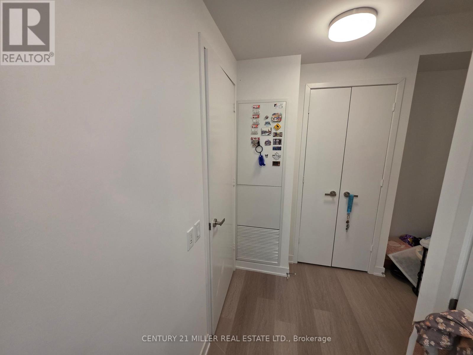 3801 - 3883 Quartz Road, Mississauga, Ontario  L5B 0M4 - Photo 5 - W12990406