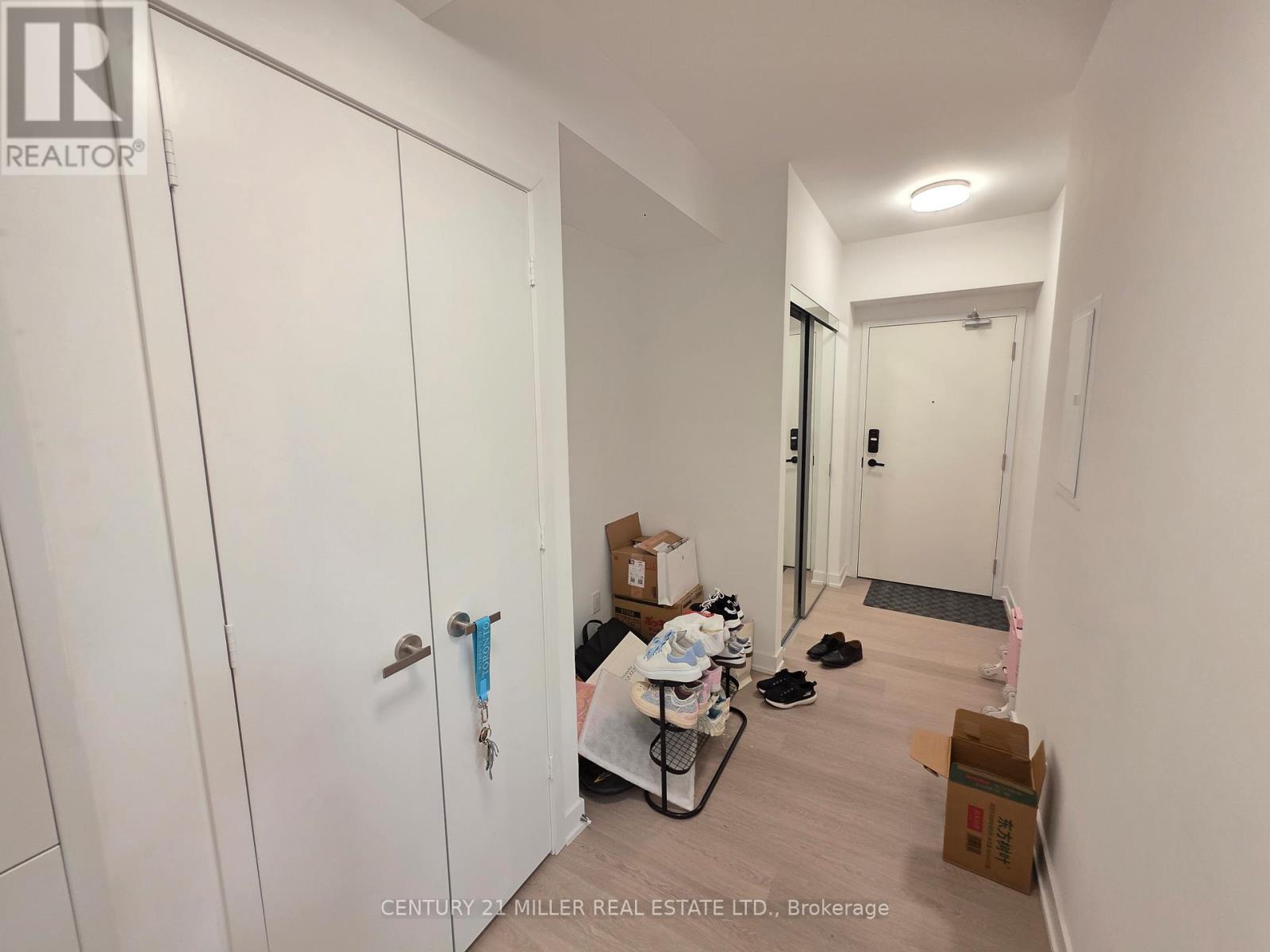 3801 - 3883 Quartz Road, Mississauga, Ontario  L5B 0M4 - Photo 6 - W12990406