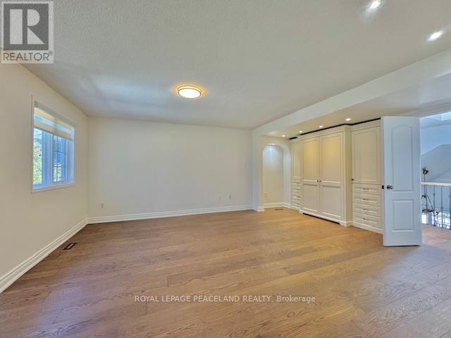 5439 Planters Wood Court, Mississauga, Ontario  L5M 5V6 - Photo 15 - W12990424