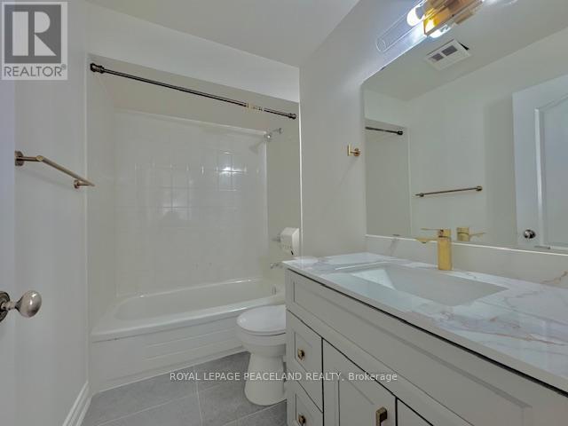 5439 Planters Wood Court, Mississauga, Ontario  L5M 5V6 - Photo 20 - W12990424