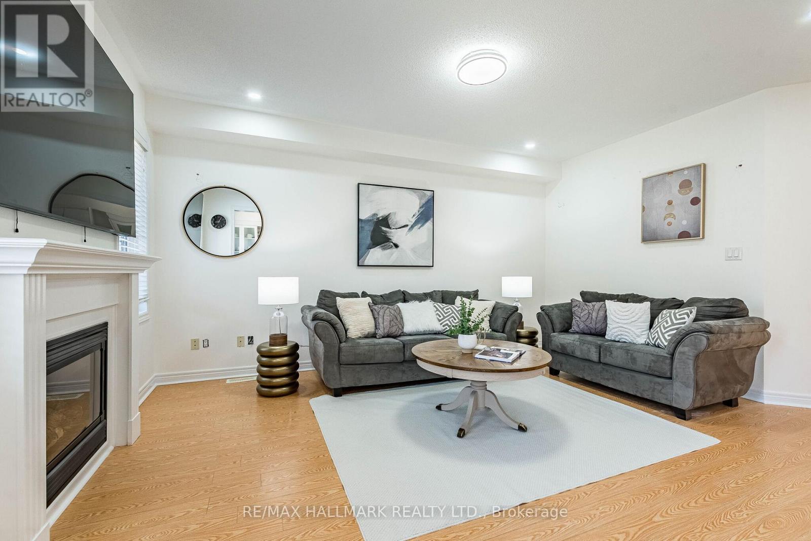 4 Callalily Road, Brampton, Ontario  L7A 0M1 - Photo 10 - W12990466