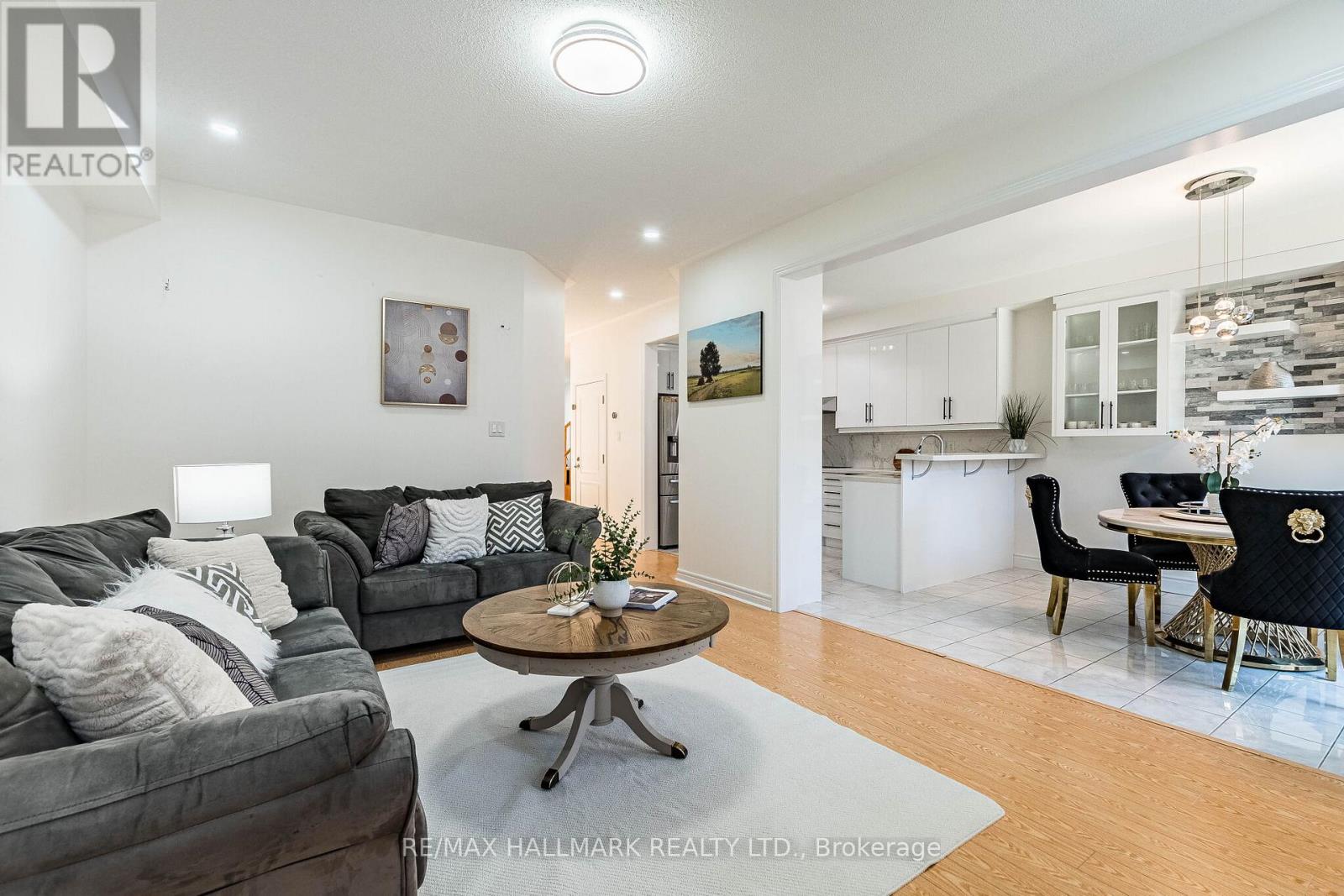 4 Callalily Road, Brampton, Ontario  L7A 0M1 - Photo 11 - W12990466