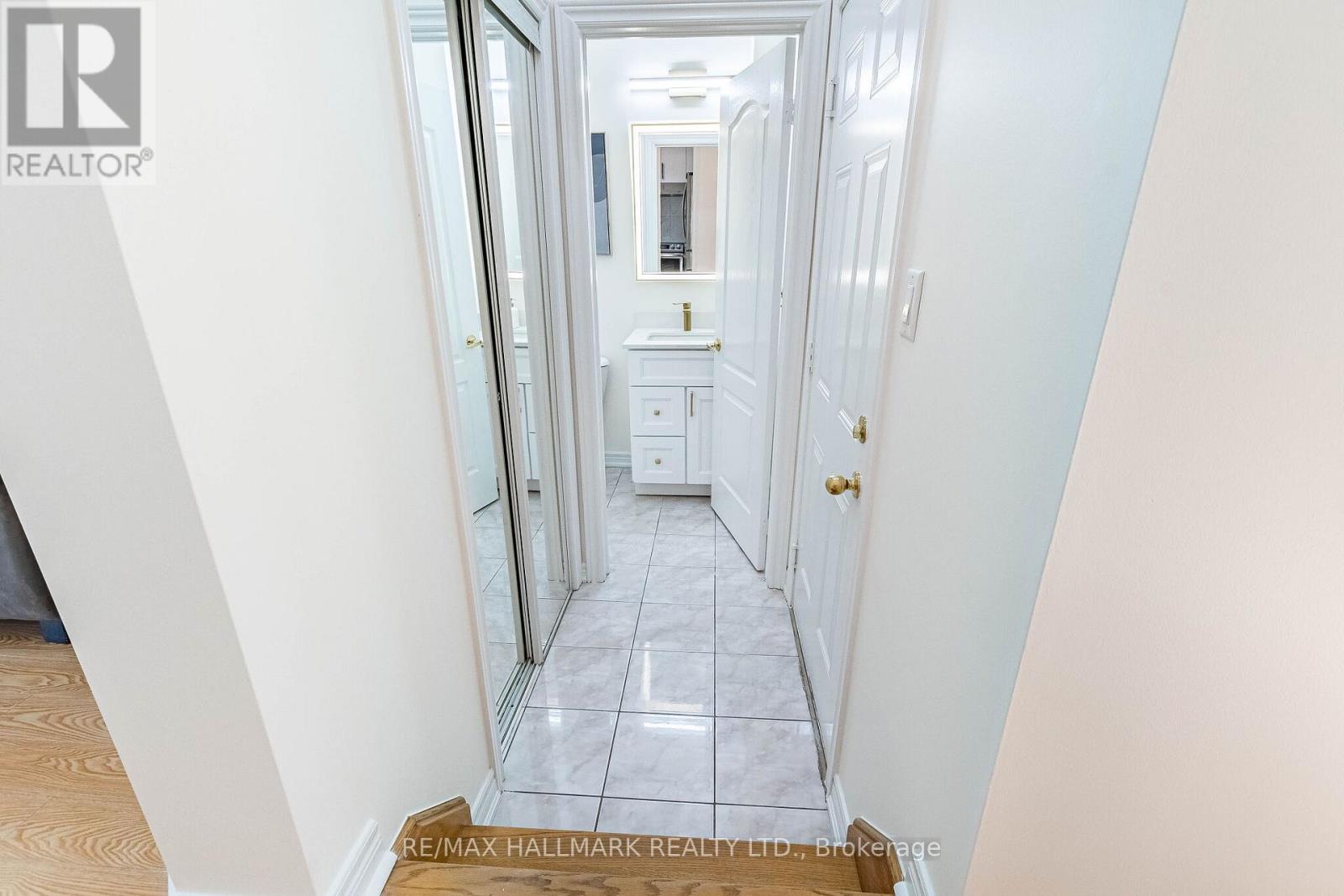 4 Callalily Road, Brampton, Ontario  L7A 0M1 - Photo 19 - W12990466