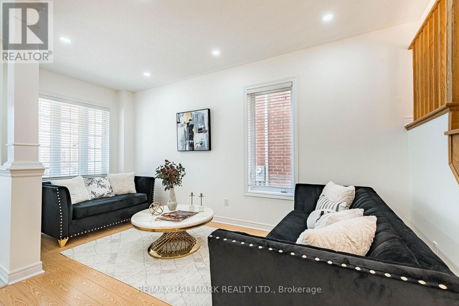 4 Callalily Road, Brampton, Ontario  L7A 0M1 - Photo 7 - W12990466