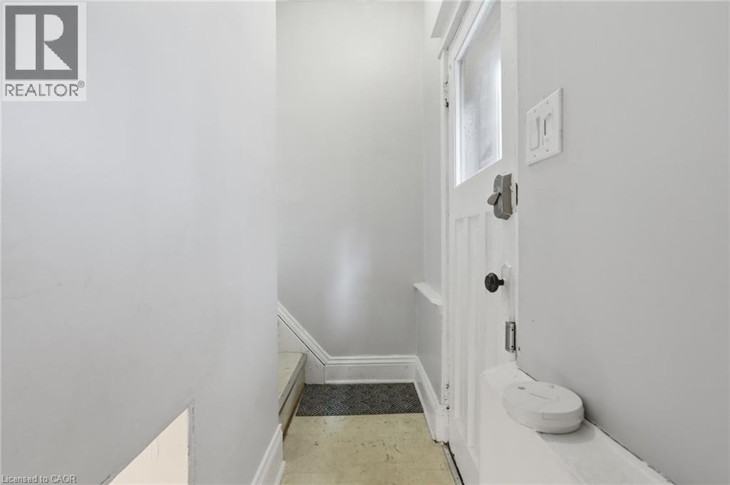 1 Rutherford Avenue, Hamilton, Ontario  L8M 1Y3 - Photo 30 - 40816262