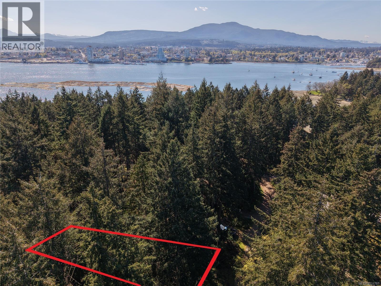 11 Pirate Pl, Protection Island