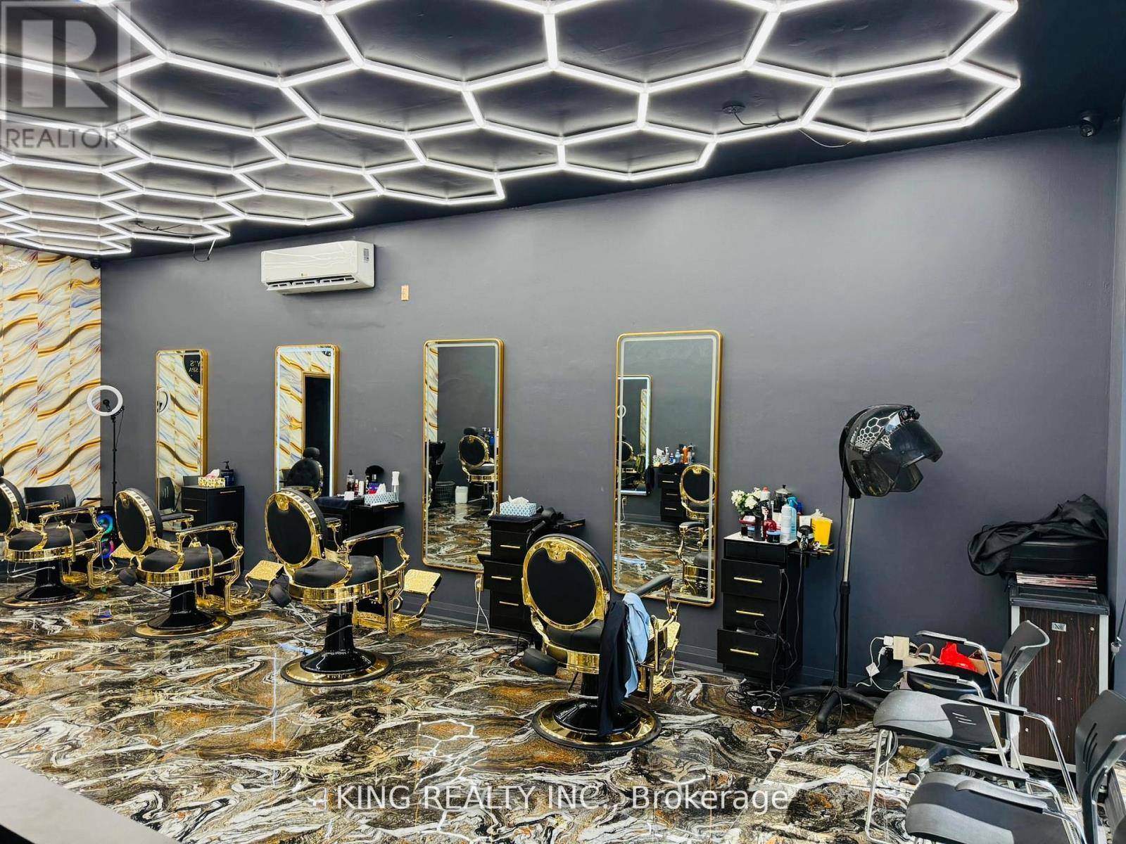 440 Hamilton Road, London East, Ontario  N5Z 1R9 - Photo 4 - X12990102