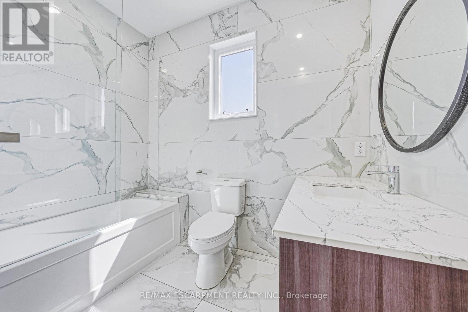 68 Vansitmart Avenue N, Hamilton, Ontario  L8H 3A5 - Photo 27 - X12990228