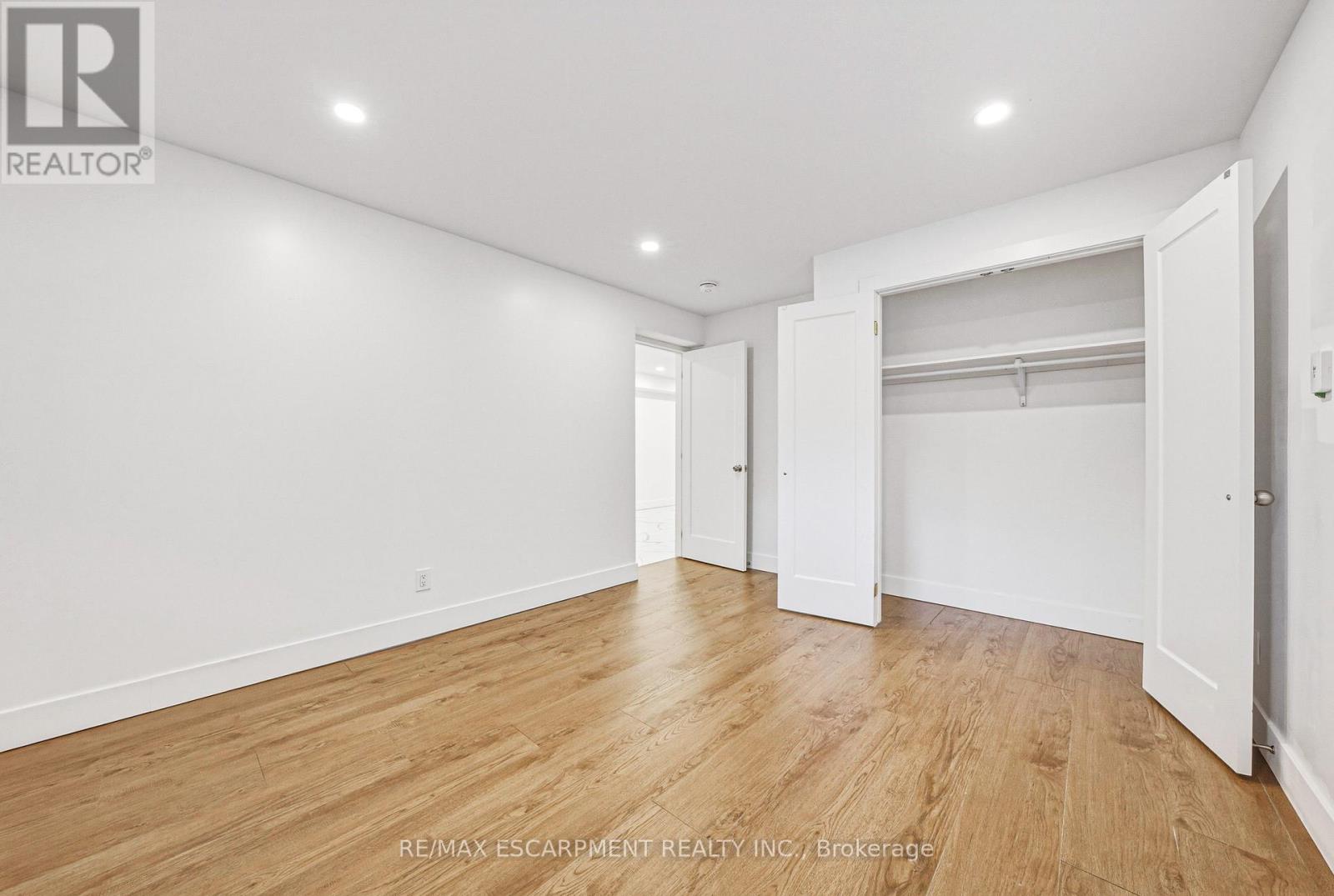 68 Vansitmart Avenue N, Hamilton, Ontario  L8H 3A5 - Photo 36 - X12990228