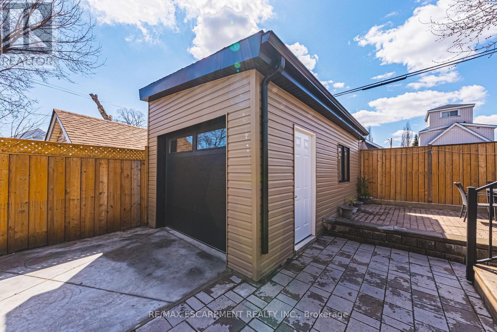 68 Vansitmart Avenue N, Hamilton, Ontario  L8H 3A5 - Photo 46 - X12990228