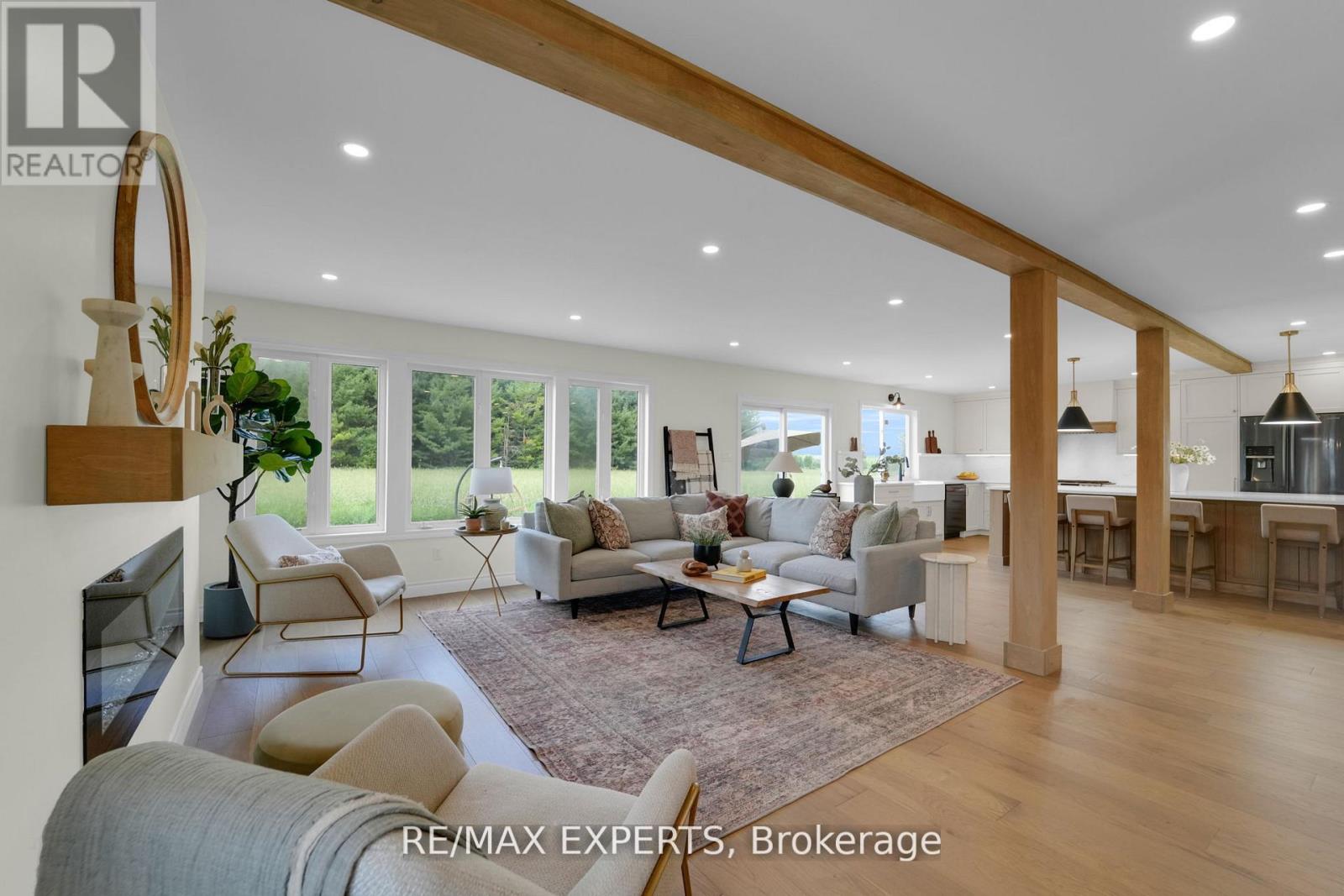 46 Scenic Drive, Mapleton, Ontario  N0G 1P0 - Photo 16 - X12990324