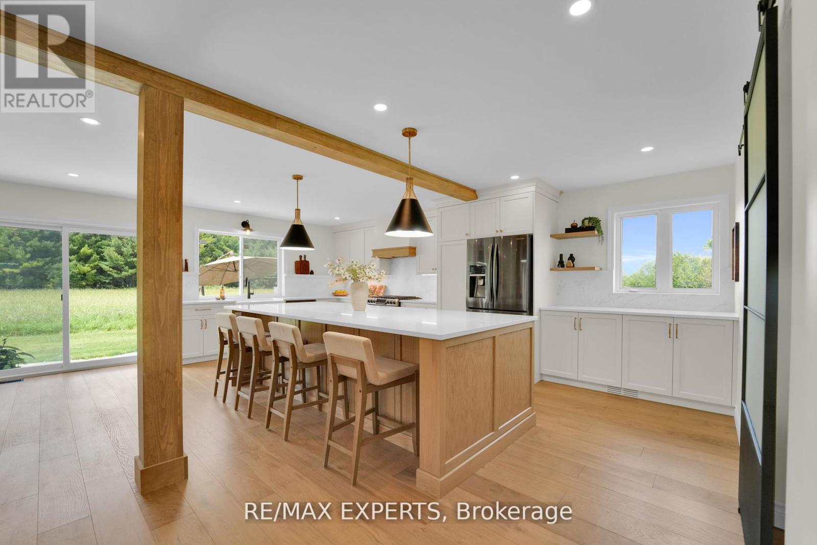 46 Scenic Drive, Mapleton, Ontario  N0G 1P0 - Photo 20 - X12990324