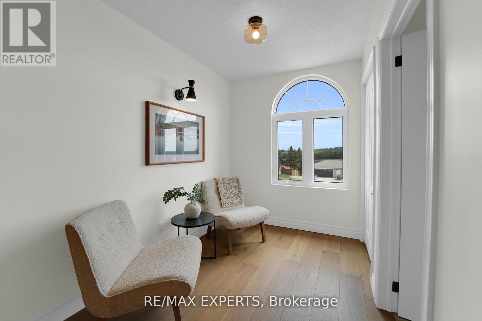 46 Scenic Drive, Mapleton, Ontario  N0G 1P0 - Photo 29 - X12990324