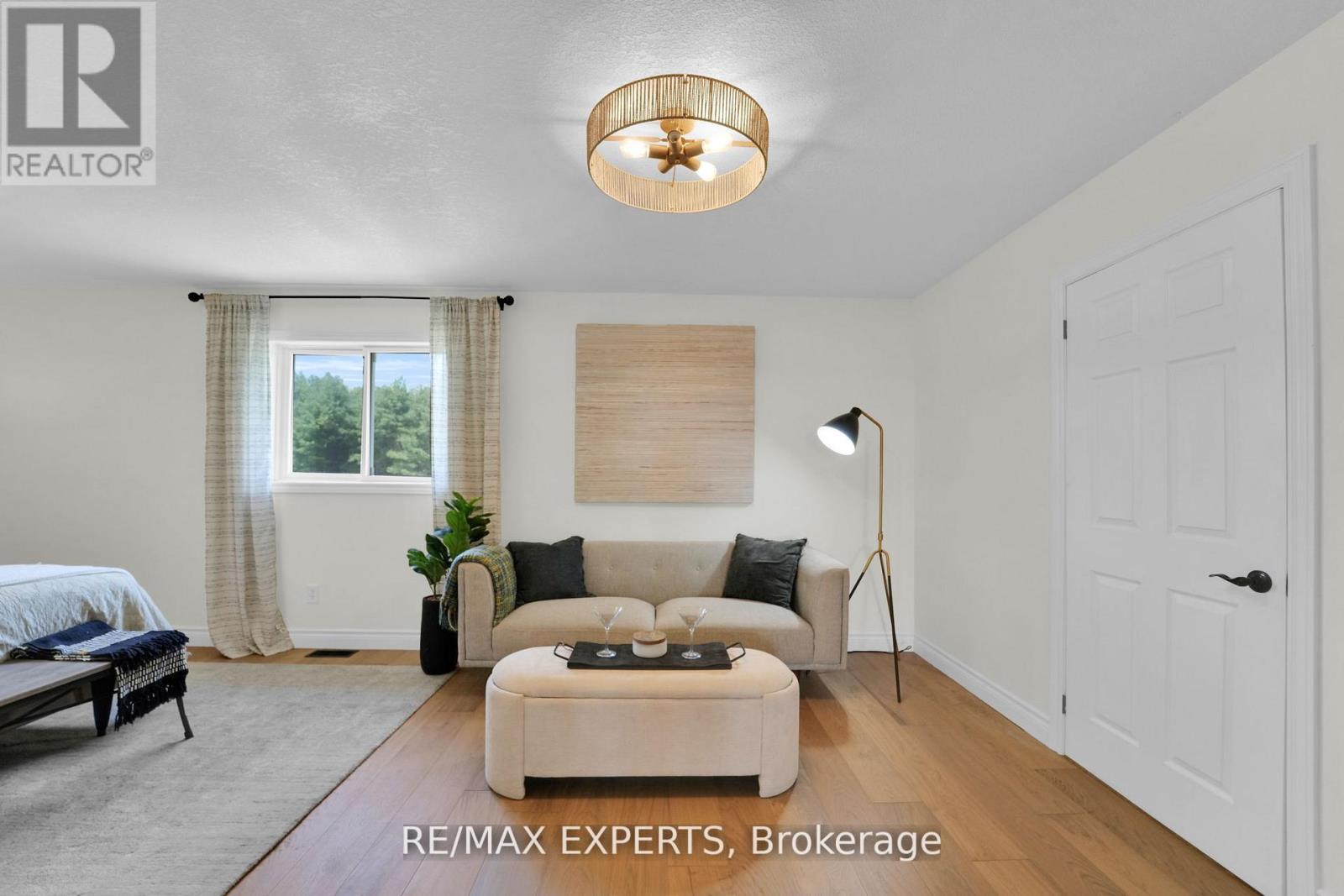 46 Scenic Drive, Mapleton, Ontario  N0G 1P0 - Photo 35 - X12990324