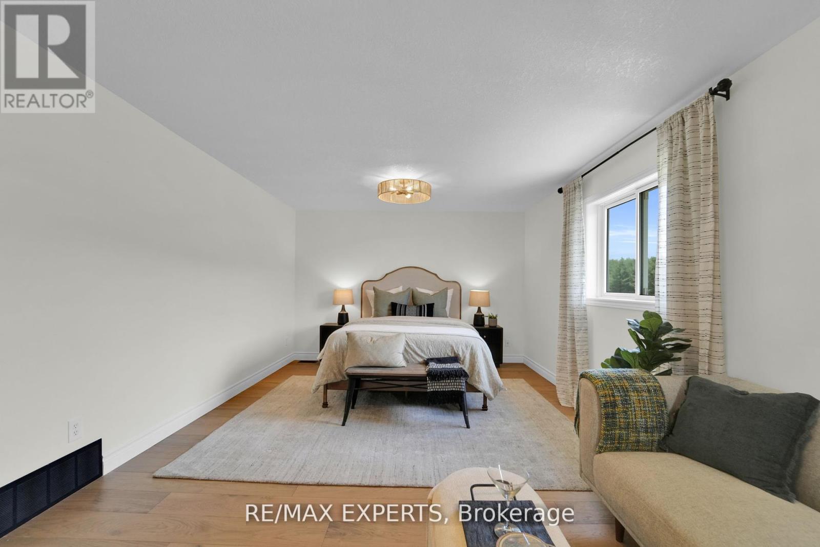 46 Scenic Drive, Mapleton, Ontario  N0G 1P0 - Photo 37 - X12990324