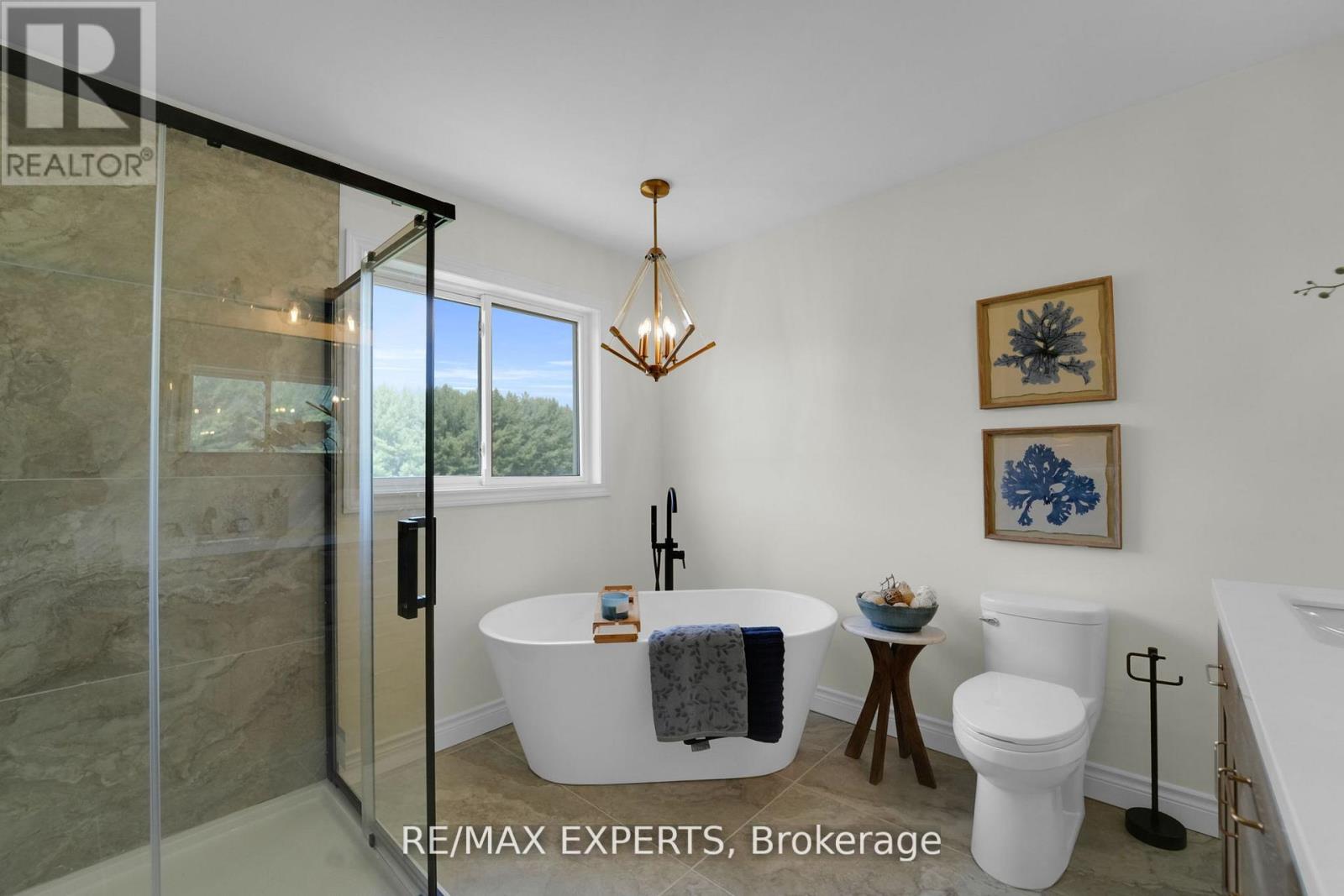 46 Scenic Drive, Mapleton, Ontario  N0G 1P0 - Photo 38 - X12990324