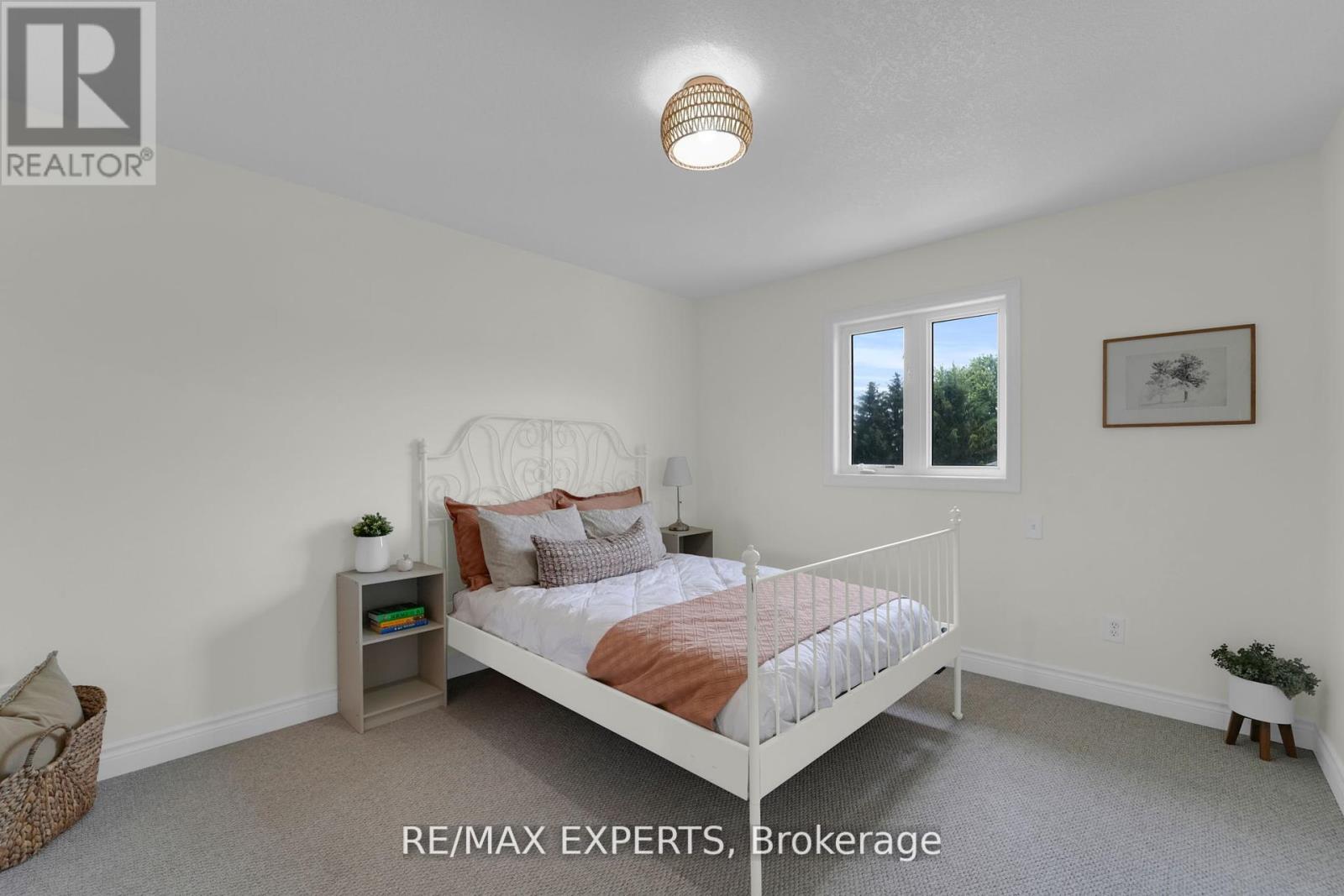 46 Scenic Drive, Mapleton, Ontario  N0G 1P0 - Photo 40 - X12990324