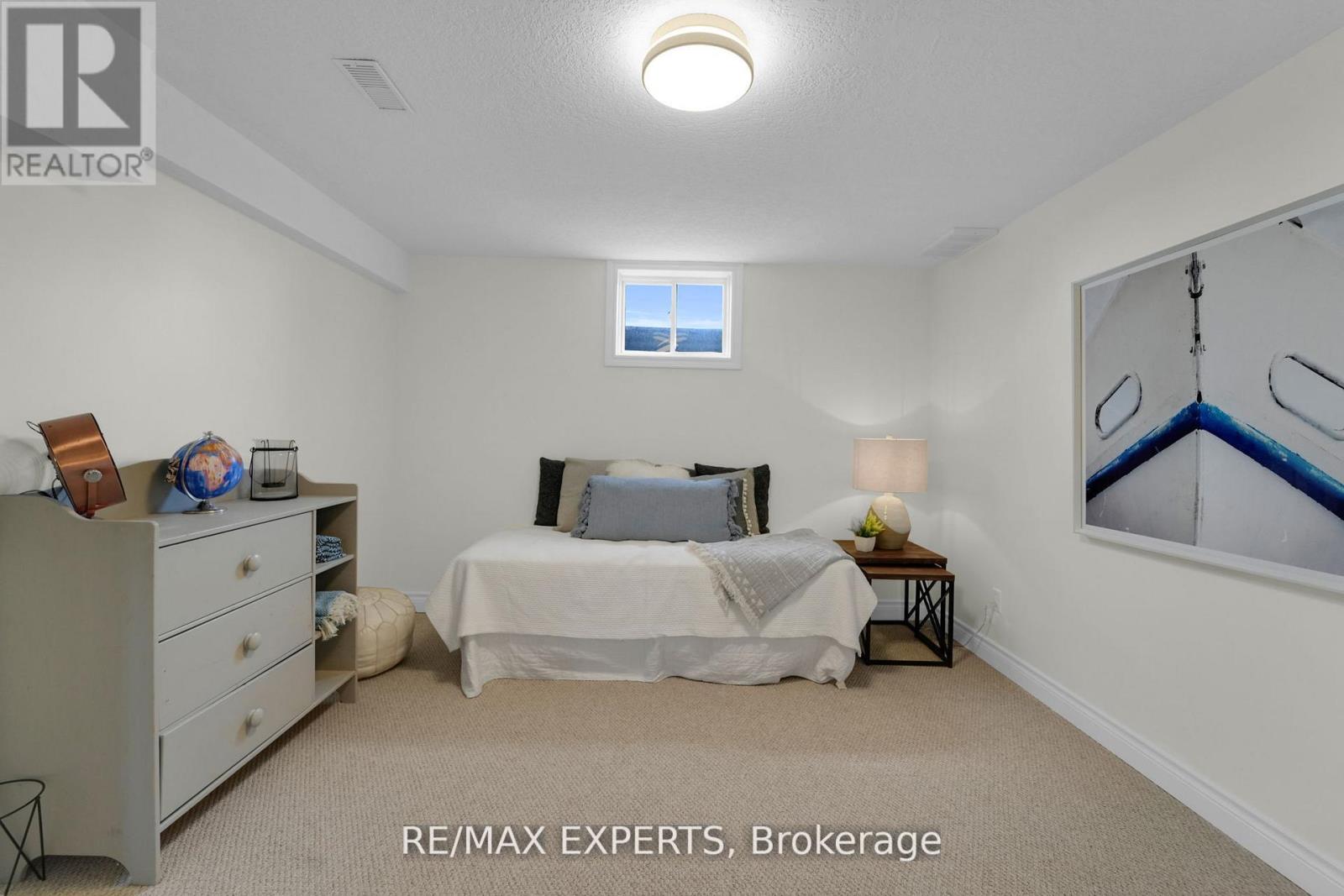 46 Scenic Drive, Mapleton, Ontario  N0G 1P0 - Photo 47 - X12990324