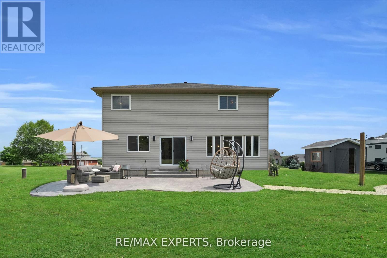 46 Scenic Drive, Mapleton, Ontario  N0G 1P0 - Photo 50 - X12990324