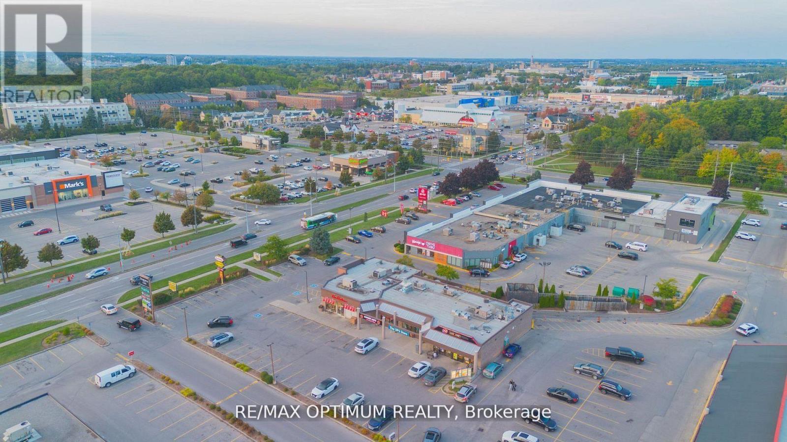 304 Stone Road W, Guelph, Ontario  N1G 3C4 - Photo 17 - X12990422