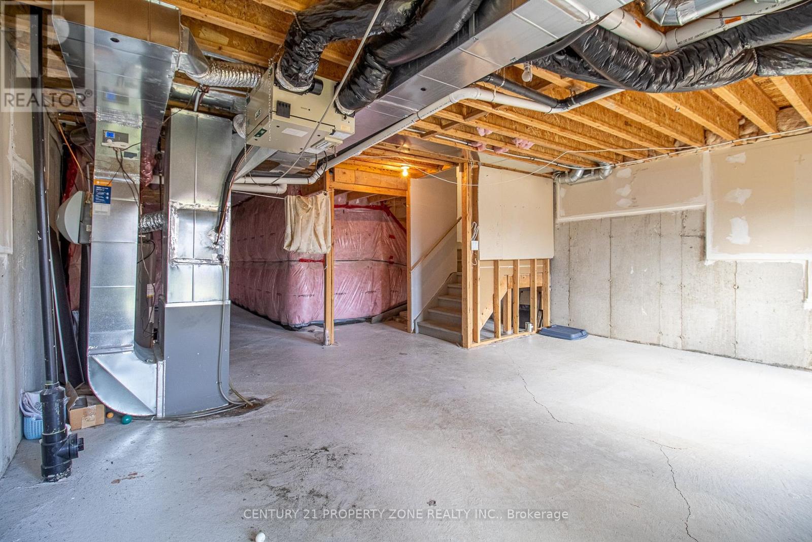 144 Crafter Crescent, Hamilton, Ontario  L8J 0H8 - Photo 34 - X12990438