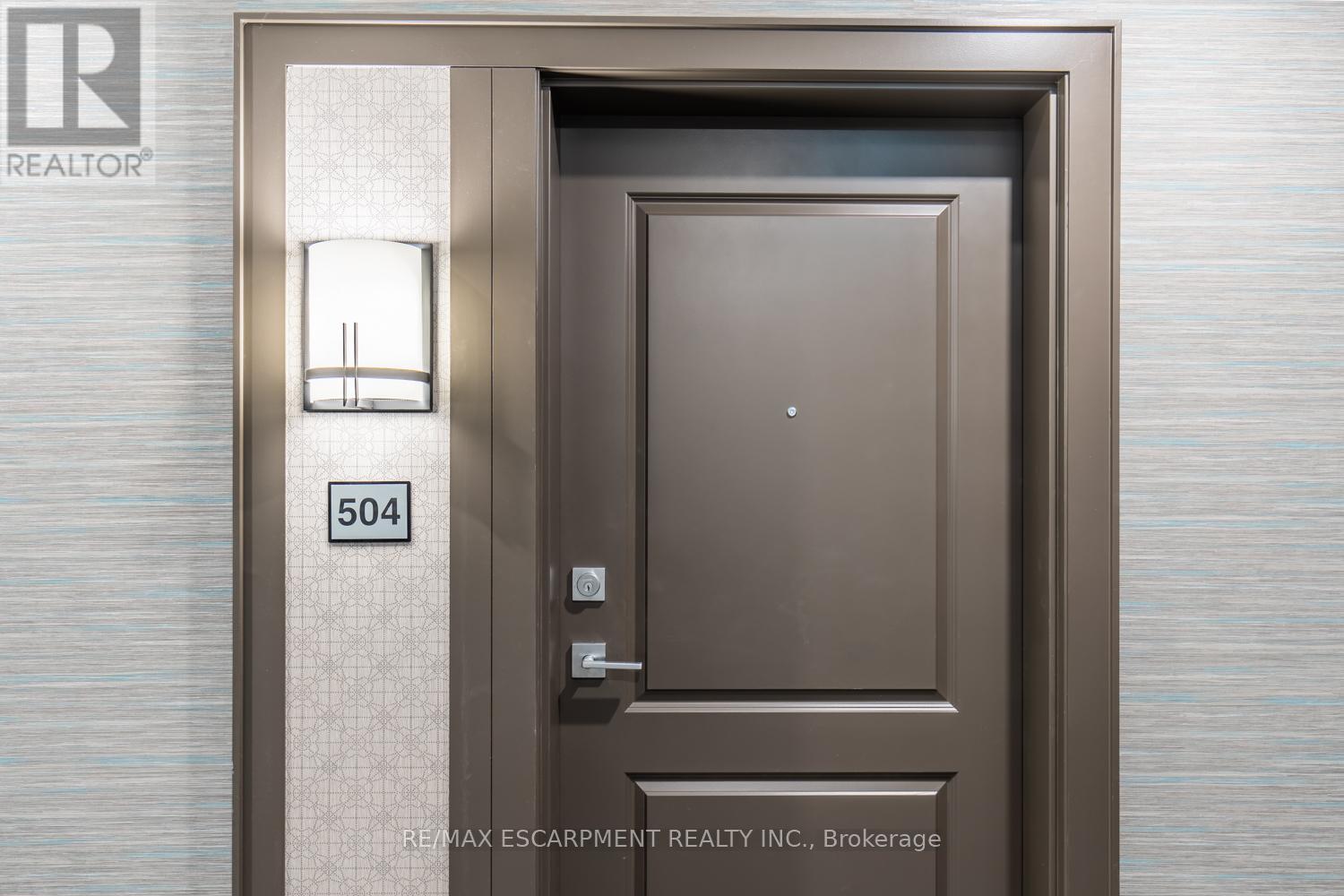 504 - 460 Dundas Street, Hamilton, Ontario  L8B 2A5 - Photo 4 - X12990470