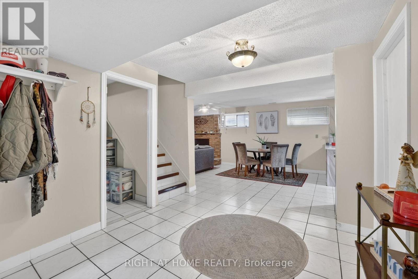 56 Birch Avenue, Richmond Hill (South Richvale), Ontario  L4C 6C6 - Photo 20 - N12982504