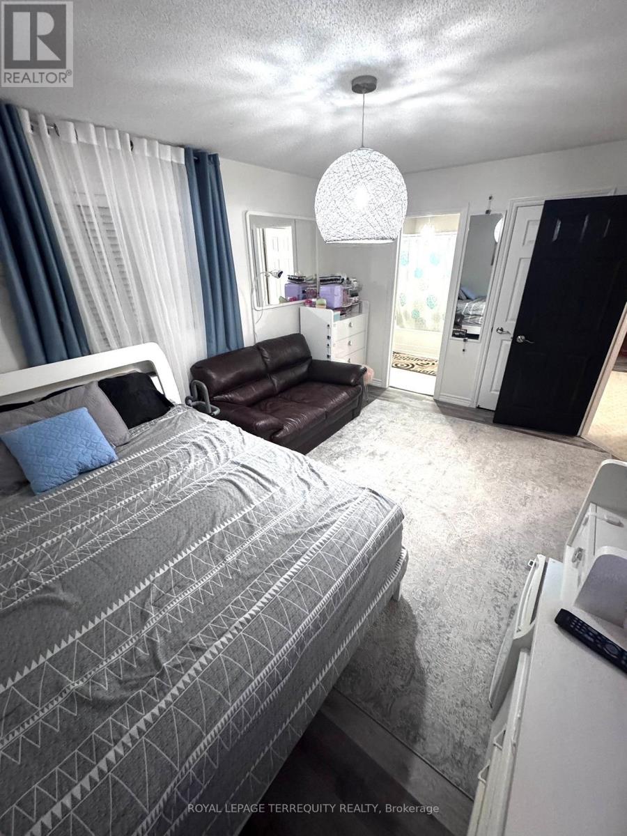 25 Jagges Drive, Barrie (Edgehill Drive), Ontario  L4N 0W9 - Photo 25 - S12990296