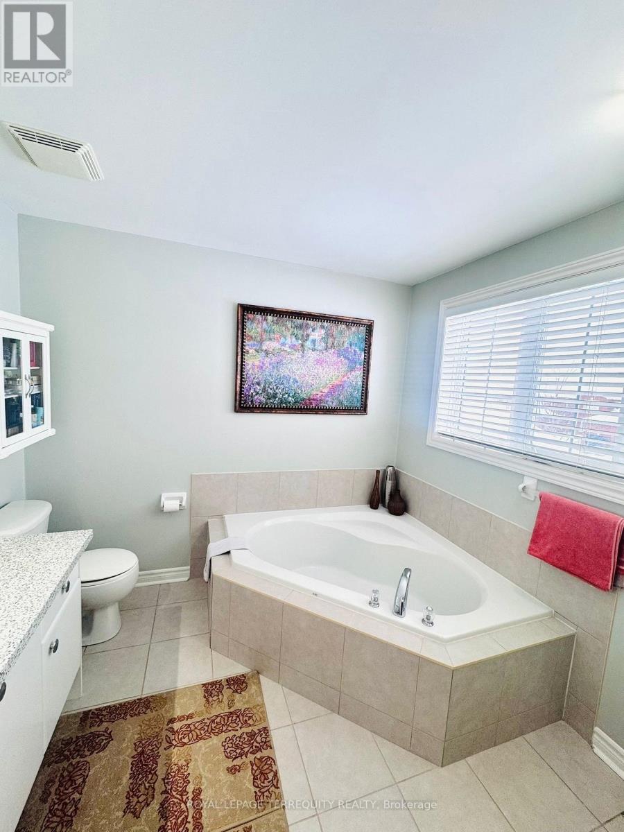 25 Jagges Drive, Barrie (Edgehill Drive), Ontario  L4N 0W9 - Photo 32 - S12990296