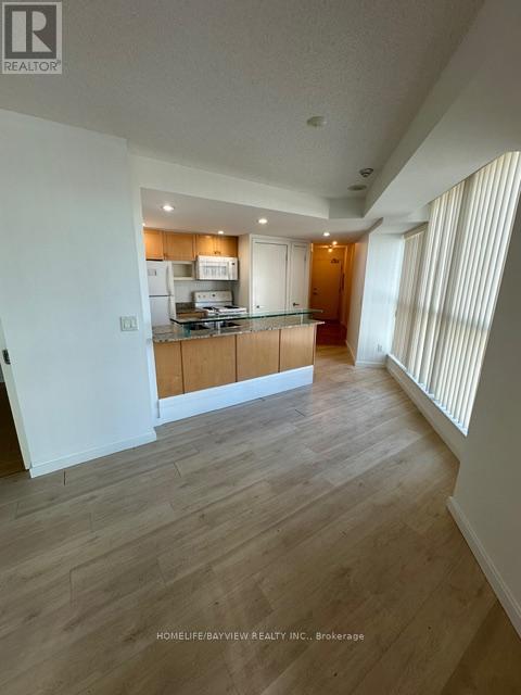 701 - 208 Queens Quay W, Toronto, Ontario  M5J 2Y5 - Photo 10 - C12968766