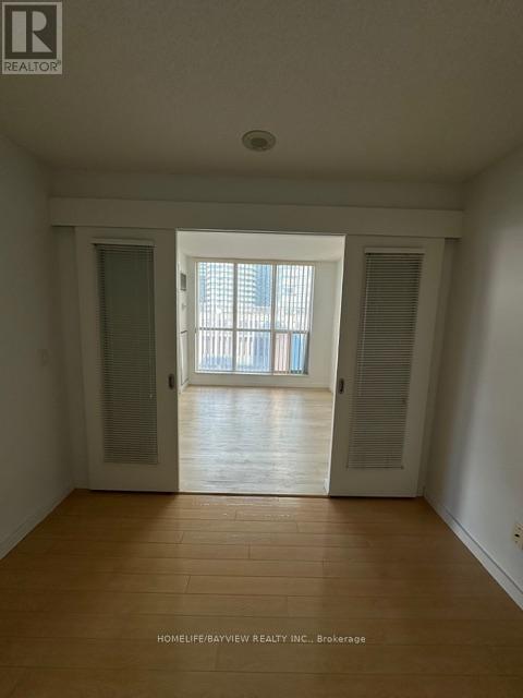 701 - 208 Queens Quay W, Toronto, Ontario  M5J 2Y5 - Photo 8 - C12968766