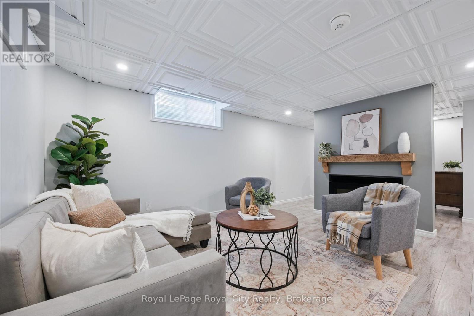 98 Kay Crescent, Centre Wellington, Ontario  N1M 0G2 - Photo 33 - X12990536