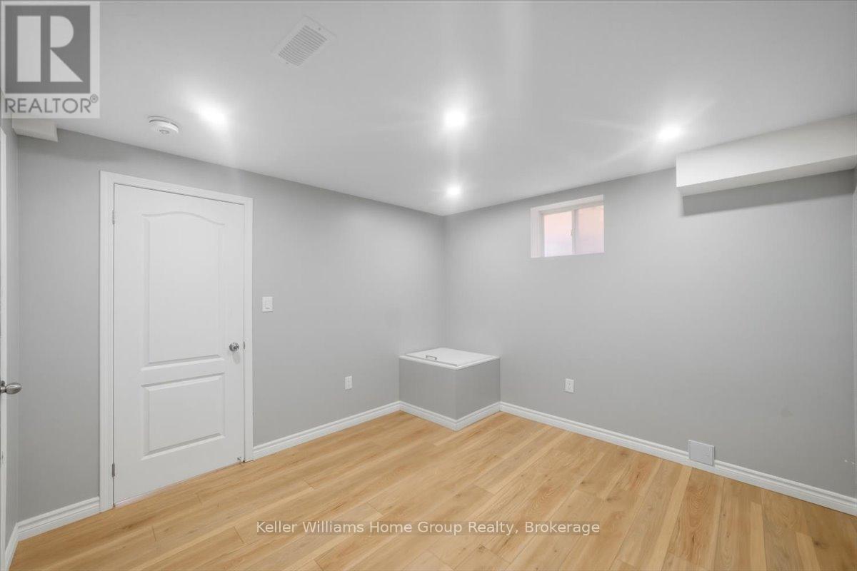 Lower - 24 Baintree Way, Cambridge, Ontario  N1T 2H3 - Photo 13 - X12990590