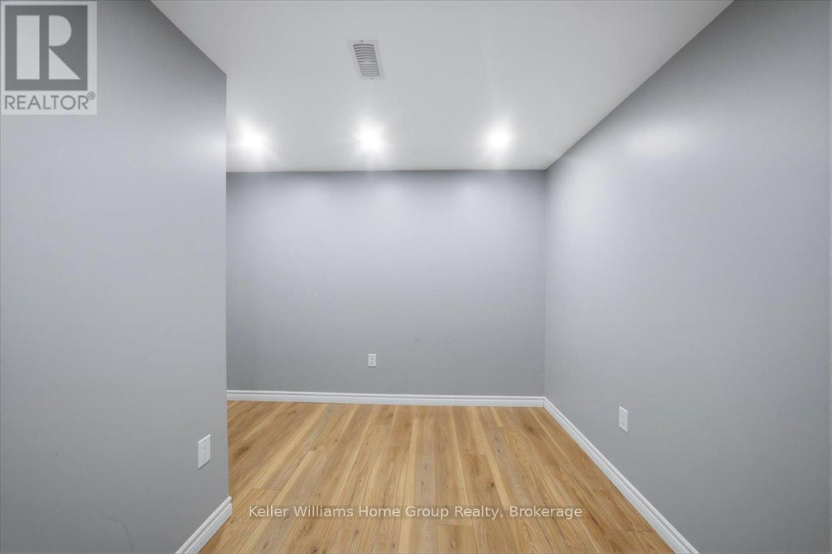 Lower - 24 Baintree Way, Cambridge, Ontario  N1T 2H3 - Photo 14 - X12990590