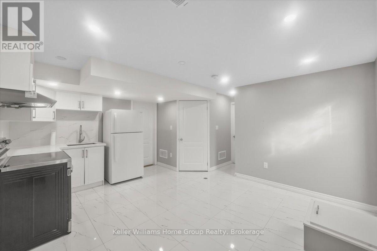 Lower - 24 Baintree Way, Cambridge, Ontario  N1T 2H3 - Photo 9 - X12990590