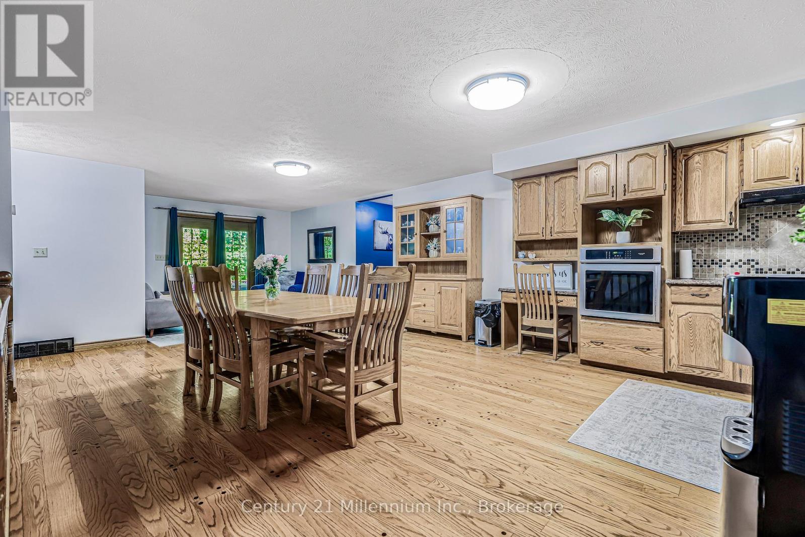 34 Southampton Parkway, South Bruce Peninsula, Ontario  N0H 2G0 - Photo 20 - X12990692