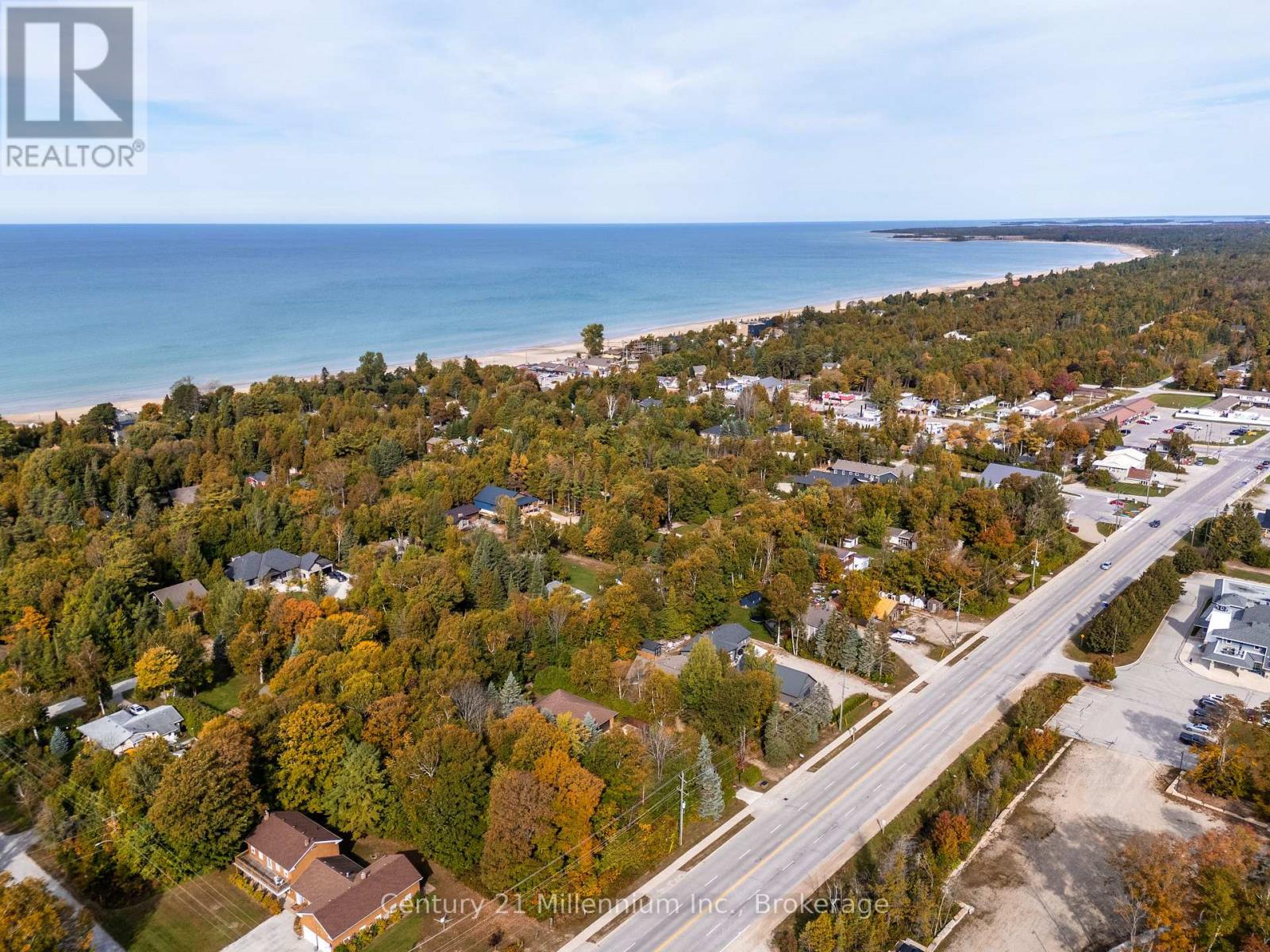 34 Southampton Parkway, South Bruce Peninsula, Ontario  N0H 2G0 - Photo 9 - X12990692