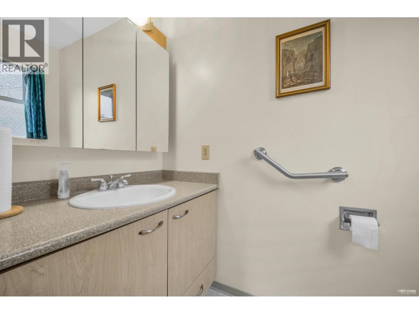 4578 Capilano Road, North Vancouver, British Columbia  V7R 4K3 - Photo 18 - R3110249