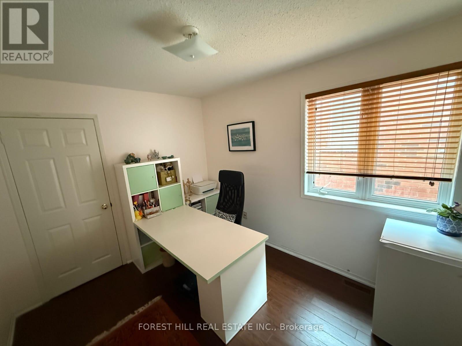 54 Timberview Drive, Vaughan, Ontario  L4J 8M3 - Photo 17 - N12984210