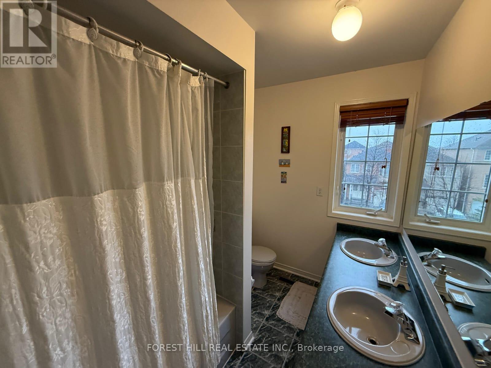 54 Timberview Drive, Vaughan, Ontario  L4J 8M3 - Photo 18 - N12984210