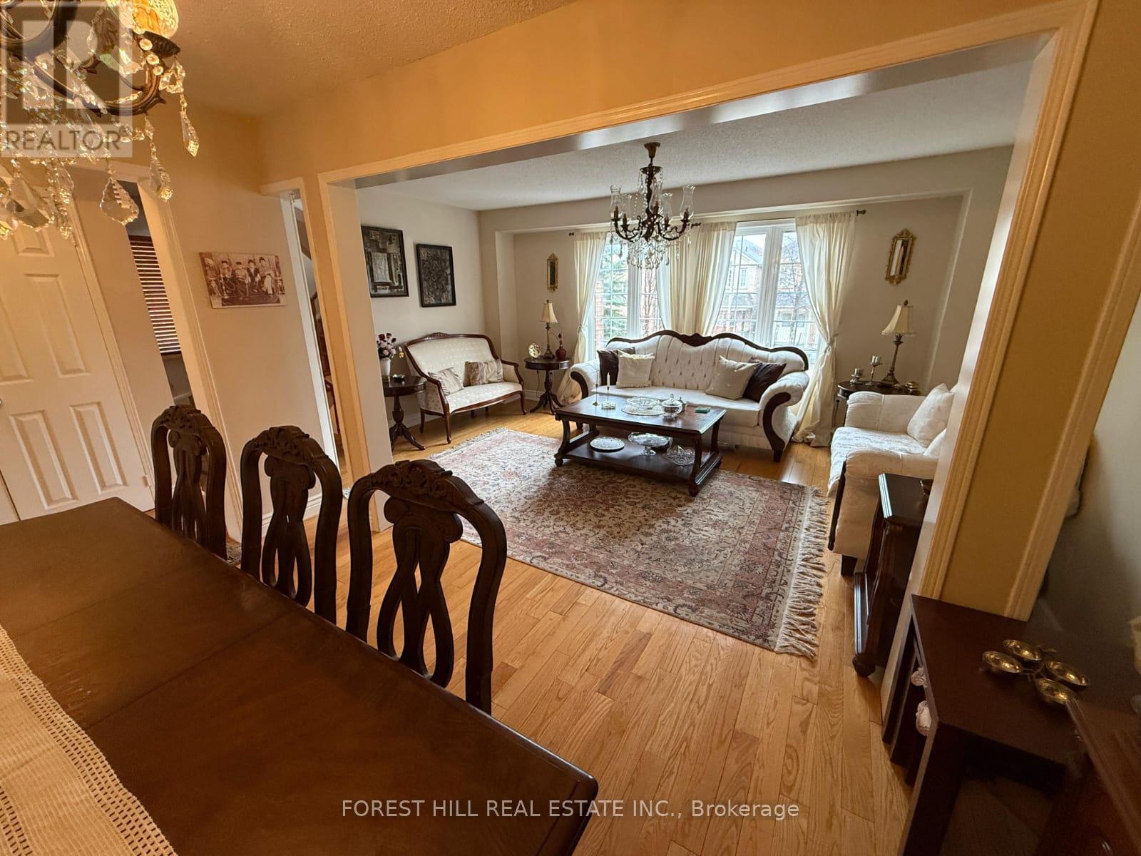 54 Timberview Drive, Vaughan, Ontario  L4J 8M3 - Photo 6 - N12984210